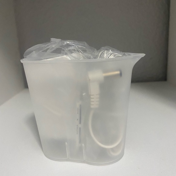 Tenswall LED oil diffuser - Picture 3 of 10